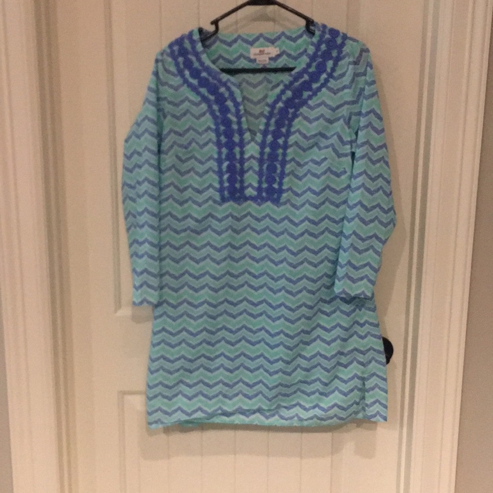 Vineyard vines shift dress